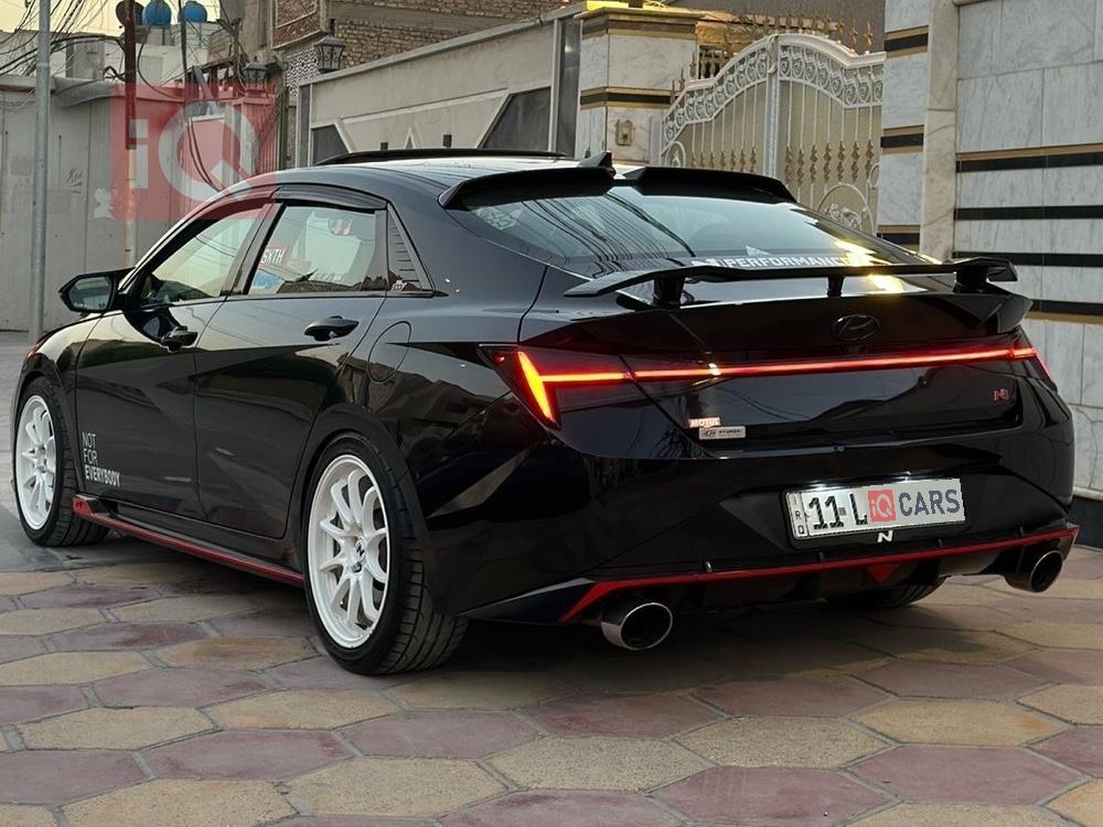 هیوندای ئەلەنترا